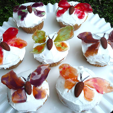 Butterfly Birthday Party Ideas on 25 Birthday Party Animal Cupcake Ideas   Party Cupcake Ideas